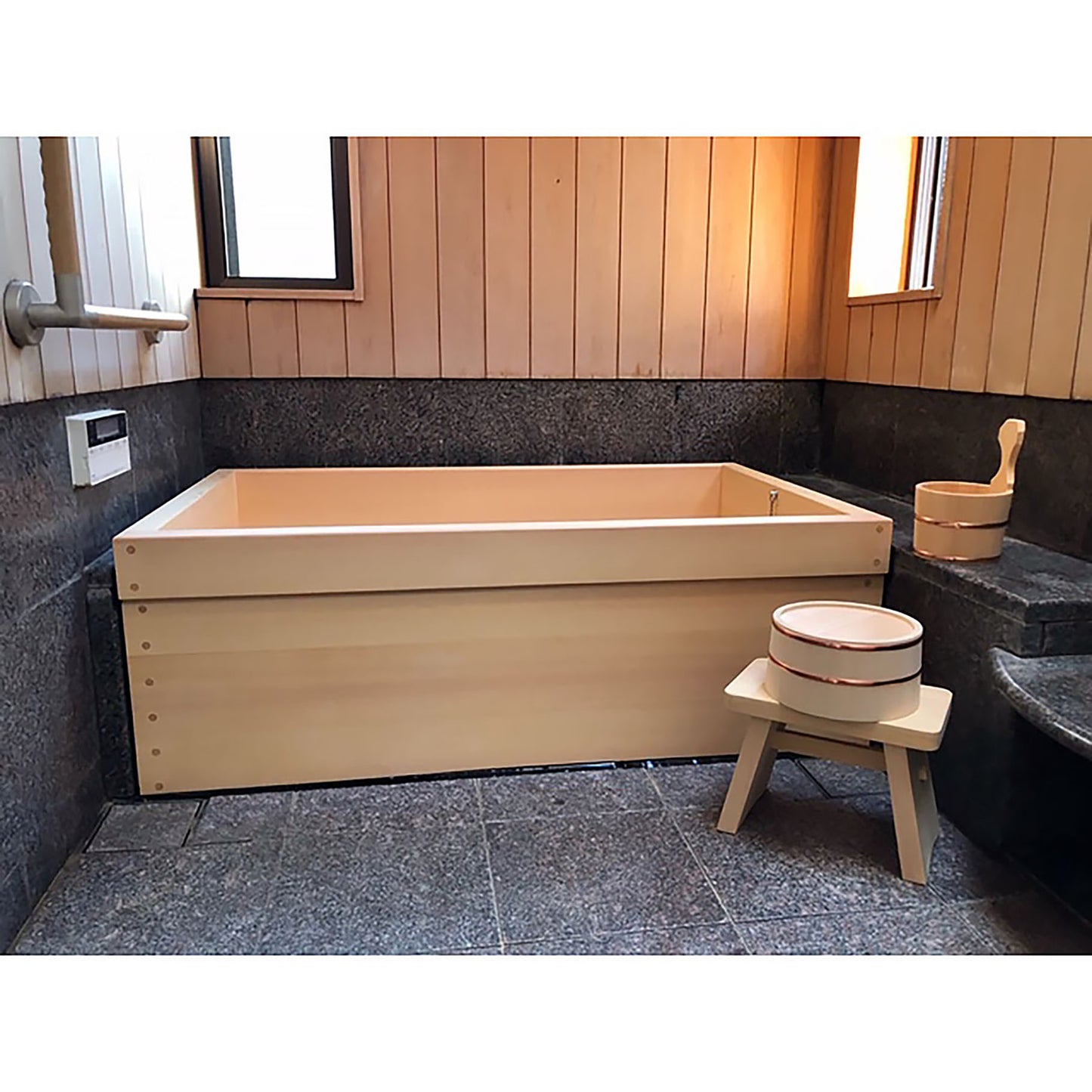 Hinoki Bathtub